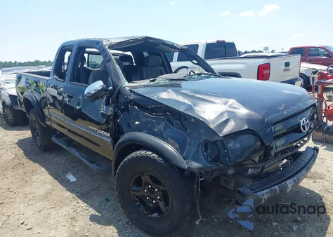 2004 Toyota Tundra Sr5 V8 from USA, damaged, VIN 5TBBT44104S444050